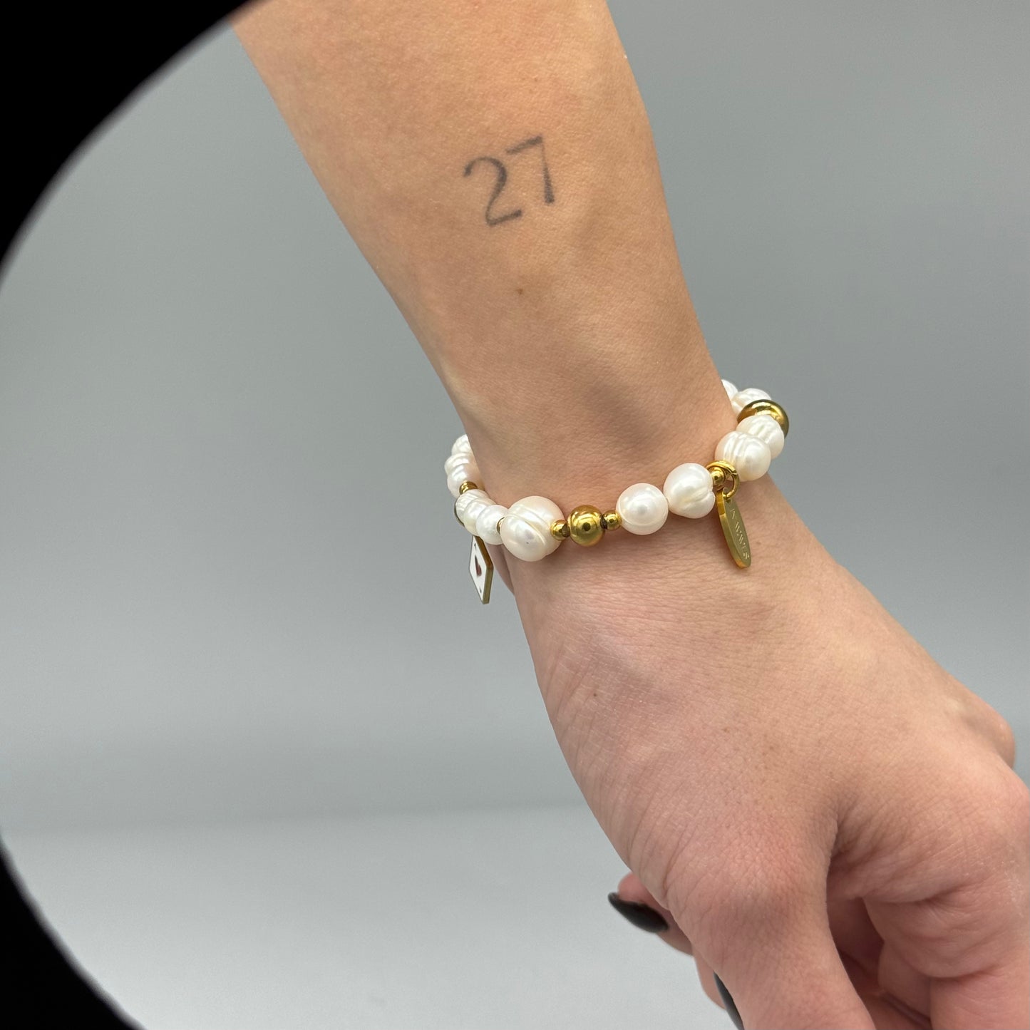 Гривна WONDERLAND